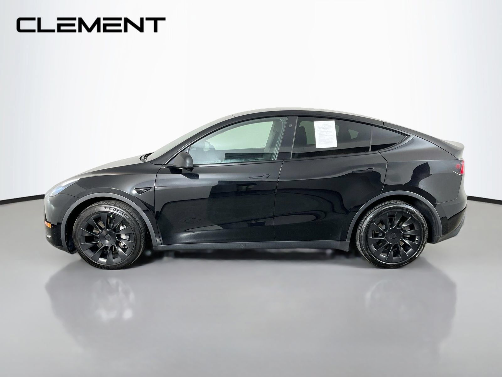 Used 2021 Tesla Model Y Long Range AWD/4WD image 5