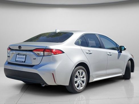 Used 2024 Toyota Corolla LE FWD image 22