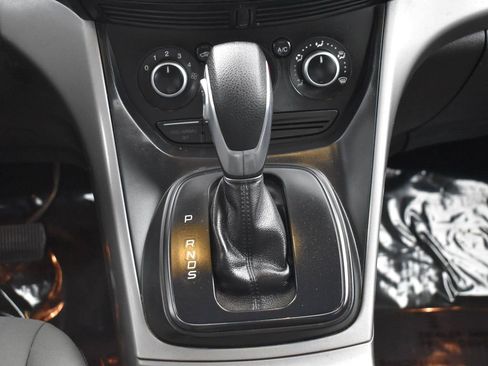 Used 2016 Ford Escape SE image 20