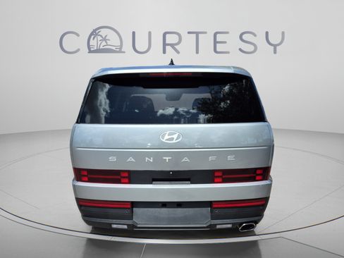 New 2027 Hyundai Santa Fe SE FWD image 4