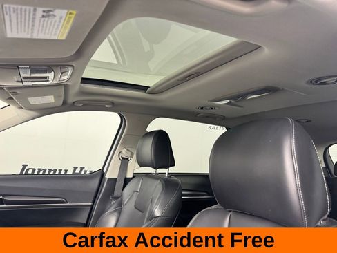 Used 2025 Kia Telluride S image 3