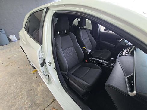 Used 2025 Toyota Corolla SE FWD image 16