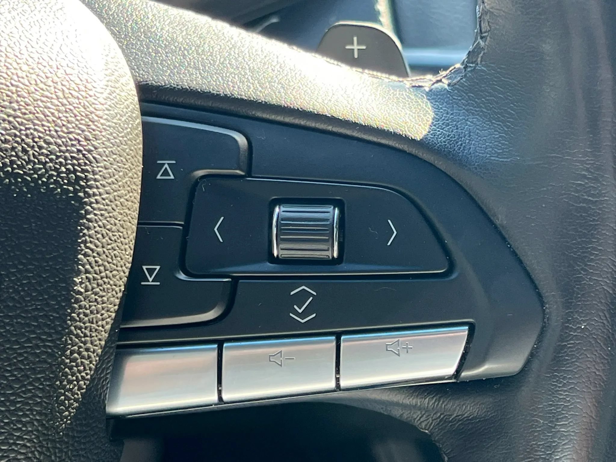Used 2023 Cadillac CT5 Luxury AWD/4WD image 25