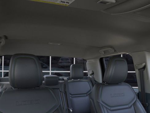 New 2026 Ford Maverick Lobo image 12