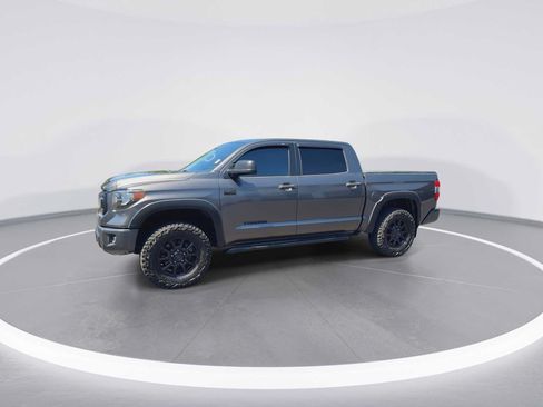 Certified 2017 Toyota Tundra SR5 w/ TRD Off Road Package AWD/4WD image 4