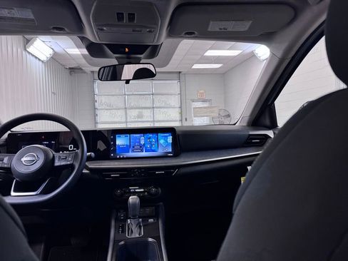 New 2026 Nissan Kicks SV w/ SV Premium Package AWD/4WD image 20