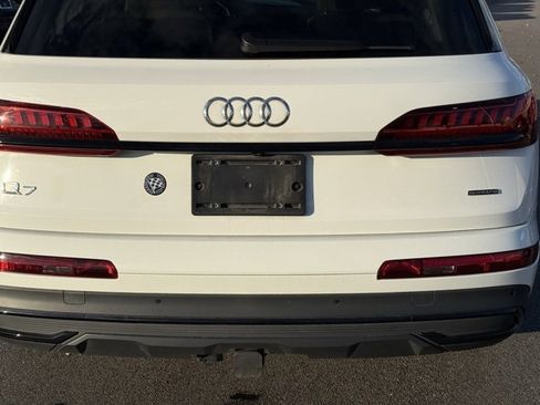 Used 2023 Audi Q7 2.0T Premium Plus w/ Premium Plus Package image 11