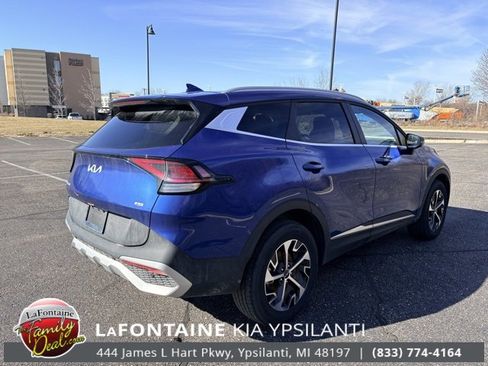 Certified 2025 Kia Sportage EX image 5
