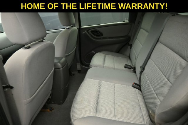 Used 2005 Ford Escape XLT AWD/4WD image 27