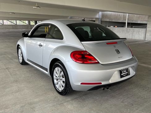 Used 2016 Volkswagen Beetle 1.8T S FWD image 21