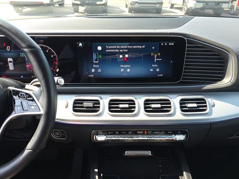 Certified 2025 Mercedes-Benz GLS 450 4MATIC image 25