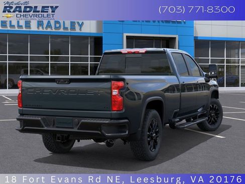 New 2026 Chevrolet Silverado 3500 LT image 4