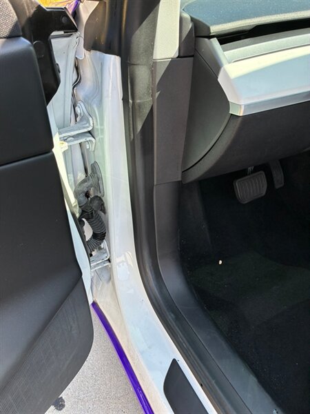 Used 2021 Tesla Model 3 Standard Range Plus RWD image 14