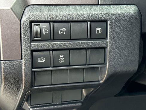 Used 2026 Toyota 4Runner SR5 AWD/4WD image 23