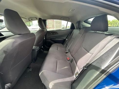 Used 2023 Toyota Prius LE FWD image 16