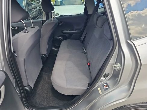 Used 2010 Honda Fit image 16