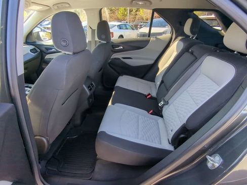 Used 2020 Chevrolet Equinox LT image 37