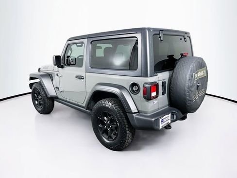 Used 2021 Jeep Wrangler Willys image 7