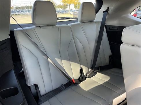 Certified 2024 Acura MDX SH-AWD w/ Technology Package image 33