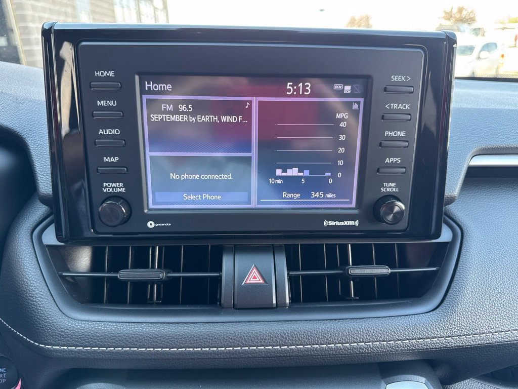 Used 2021 Toyota RAV4 XLE AWD/4WD image 25