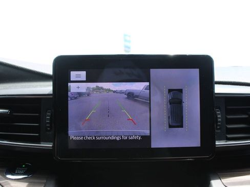 Used 2020 Ford Explorer Limited RWD image 40
