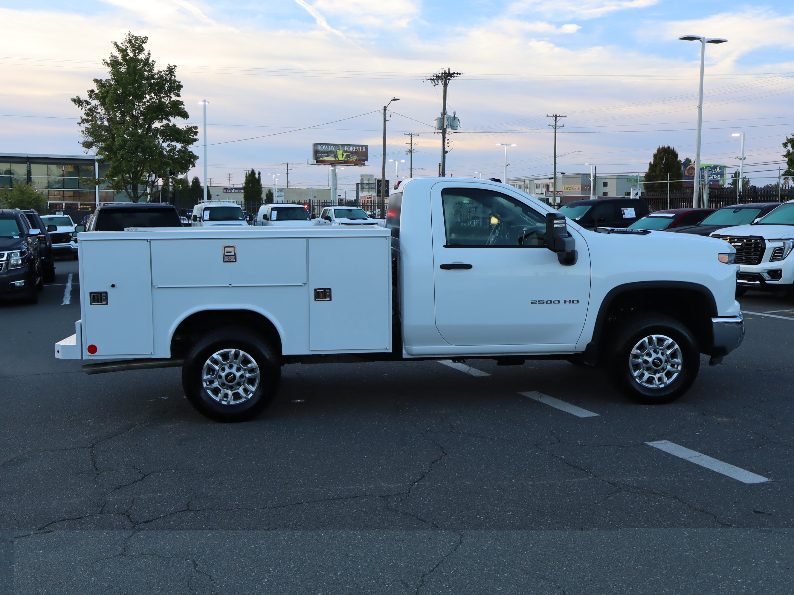 Used 2025 Chevrolet Silverado 2500 W/T w/ WT Convenience Package AWD/4WD image 12