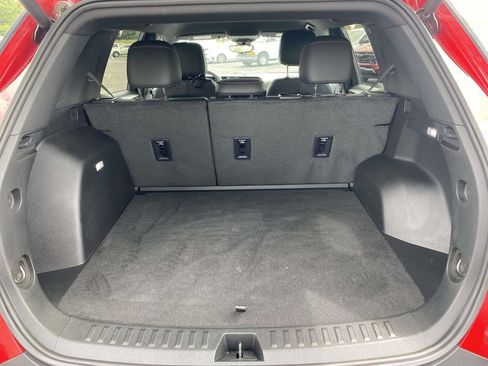Used 2025 Chevrolet Equinox RS w/ Safety and Technology Package FWD image 8