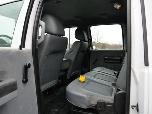 Used 2014 Ford F450 XL w/ Trailer-Tow Package image 28