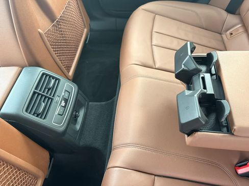 Used 2023 Audi A4 2.0T Premium w/ Convenience Package image 27