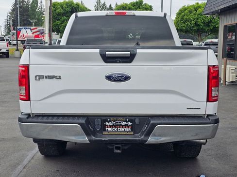 Used 2015 Ford F150 XLT w/ Equipment Group 301A Mid AWD/4WD image 4