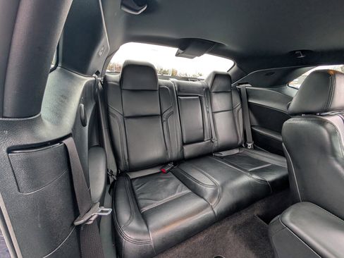 Used 2016 Dodge Challenger R/T Scat Pack image 11