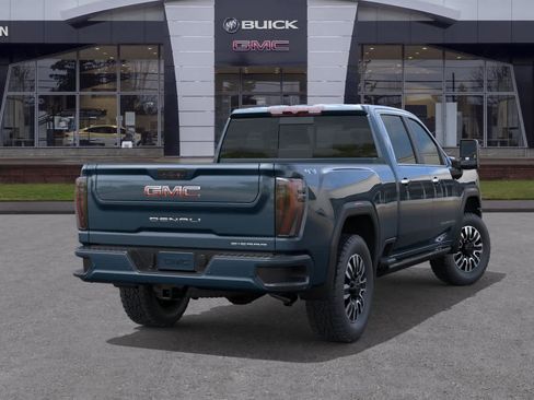 New 2026 GMC Sierra 3500 Denali Ultimate image 4