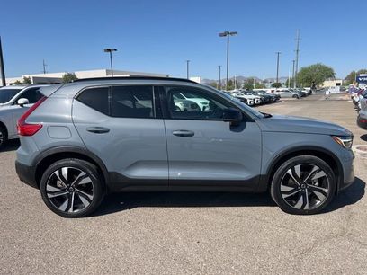 Used 2023 Volvo XC40 B5 Ultimate w/ Protection Package Premier