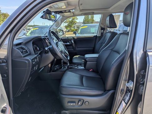 Used 2023 Toyota 4Runner TRD Pro image 16