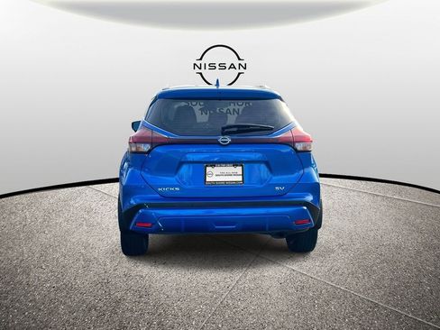 Certified 2023 Nissan Kicks SV image 7