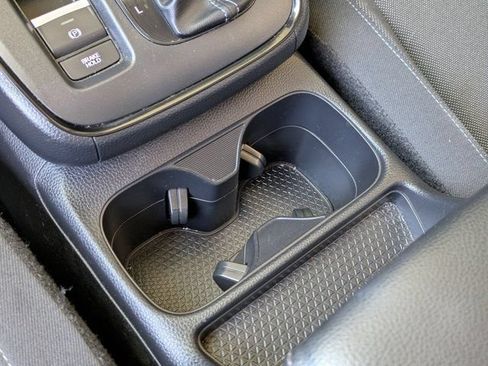 Used 2025 Honda CR-V LX image 19
