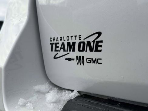 Certified 2022 GMC Yukon XL Denali image 35