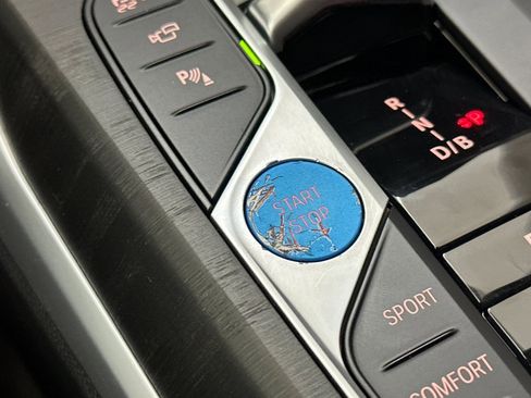 Certified 2023 BMW i4 eDrive35 image 17