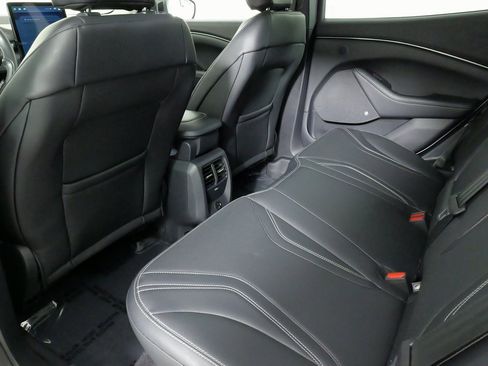 Used 2022 Ford Mustang Mach-E Premium image 34