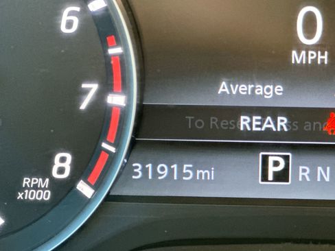 Used 2024 Nissan Titan Platinum Reserve w/ Moonroof Package image 15