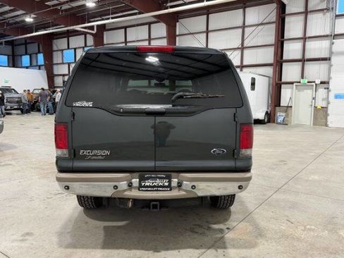 Used 2001 Ford Excursion Limited image 9