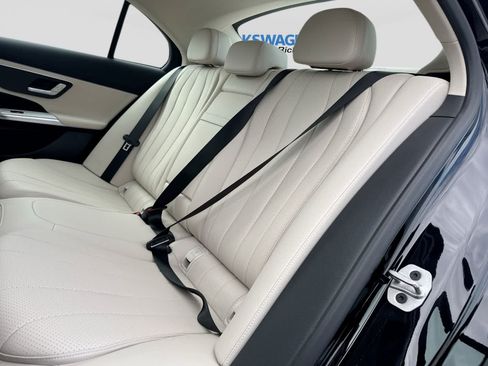 Used 2026 Mercedes-Benz E 350 Sedan image 18
