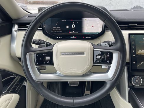 Used 2023 Land Rover Range Rover SE image 21