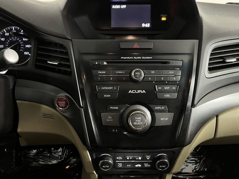Used 2013 Acura ILX w/ Premium Package image 23