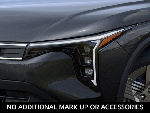 New 2026 Kia K4 FWD image 10