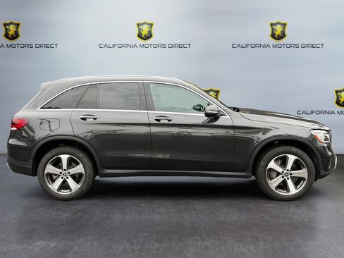 Used 2022 Mercedes-Benz GLC 300 SUV image 6