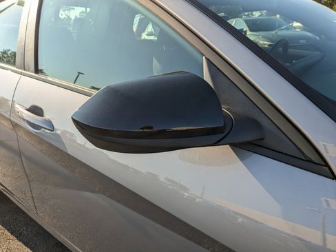 New 2025 Hyundai Elantra Sport image 13