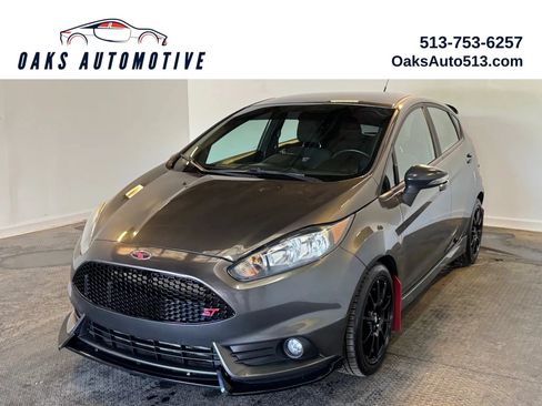 Used 2017 Ford Fiesta ST FWD image 1