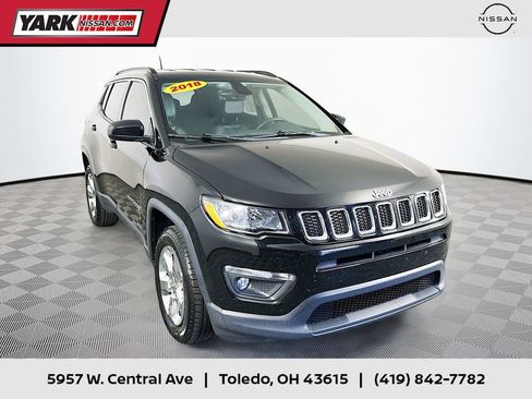Used 2018 Jeep Compass Latitude w/ Popular Equipment Group AWD/4WD image 1