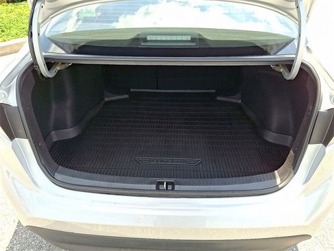 Certified 2024 Toyota Corolla LE image 28